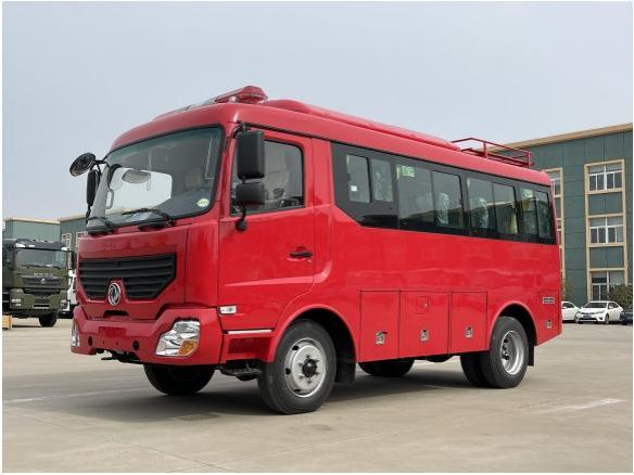 東風四驅(qū)森林越野運兵車